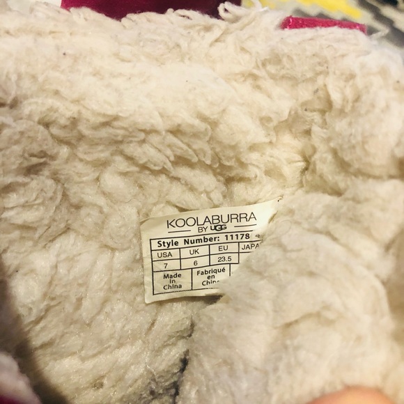 Hot Pink Fur Boots
Kookaburra Ugg
7
Girls - Picture 6 of 7